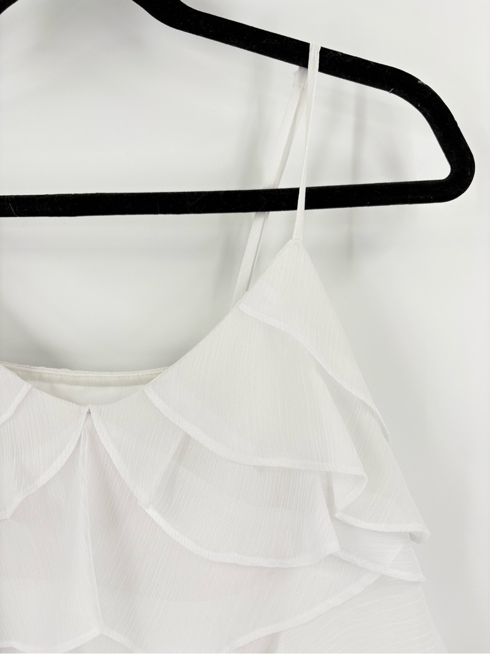 Candies Y2K White Tiered Ruffle Cami Tank NWOT Party Date Coquette Top Large - Picture 3 of 13